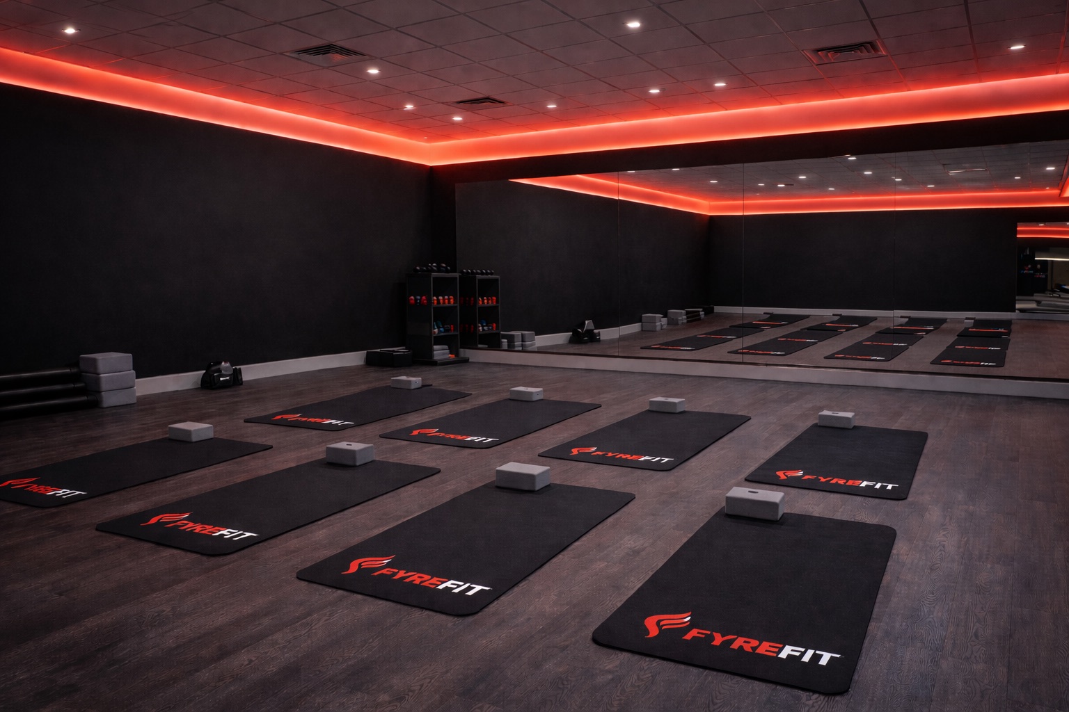 Hero — a trainer leading a session, editorial